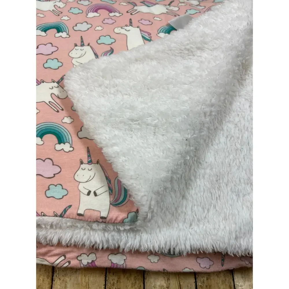 Posh Peanut Olive Unicorn Luxe Plush Patoo Bamboo Blanket 60x40